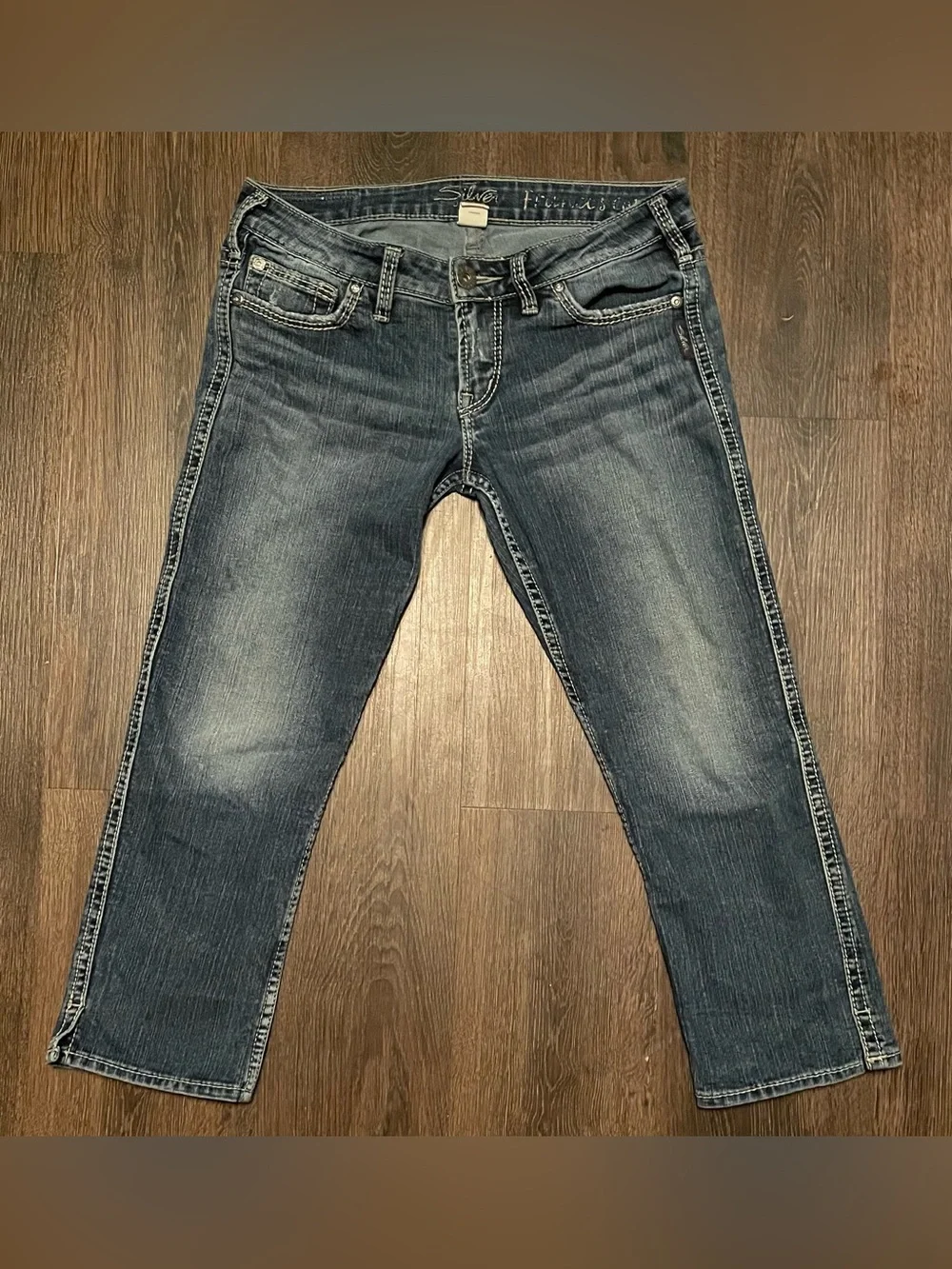 silver jeans Frances capris w29